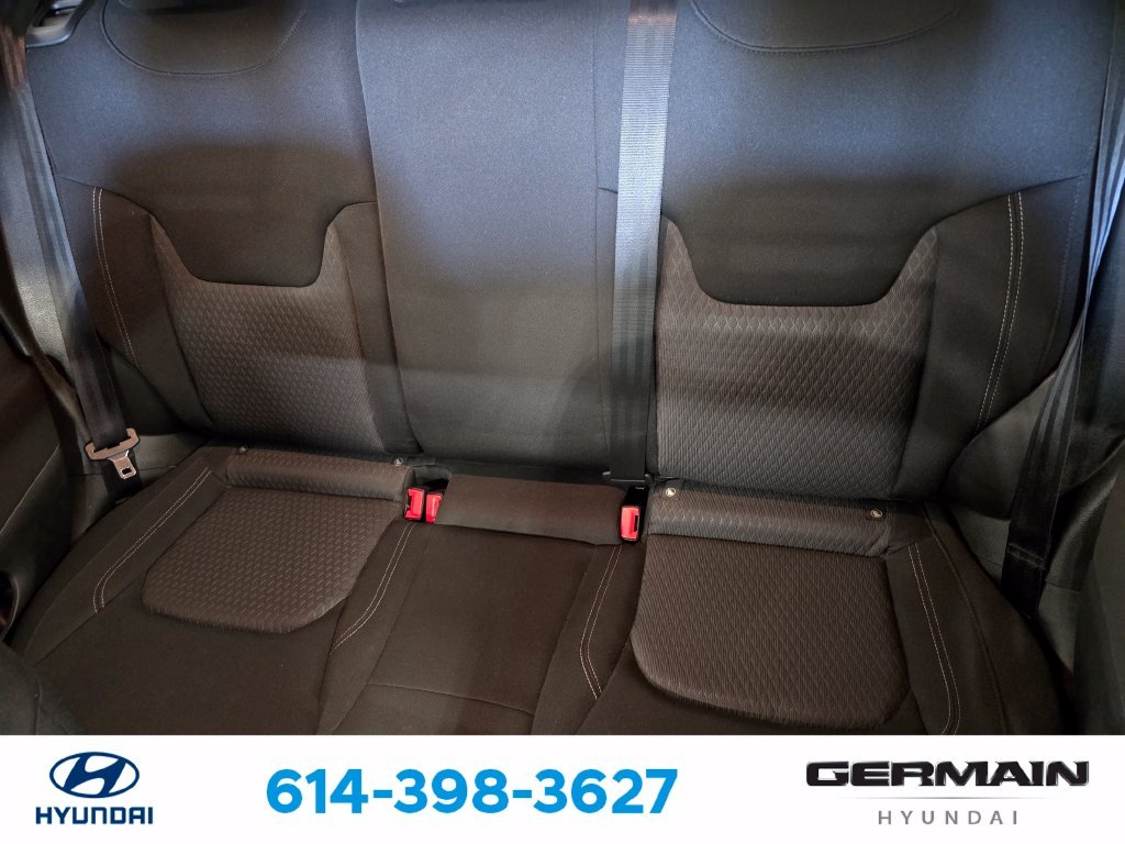 Used 2021 Teal Jeep Latitude image 19
