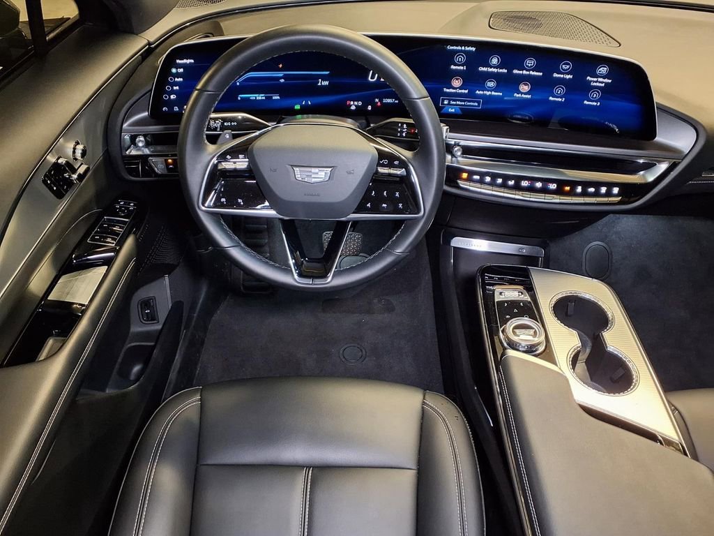 Used 2024 Emerald Lake Metallic Cadillac Tech image 14