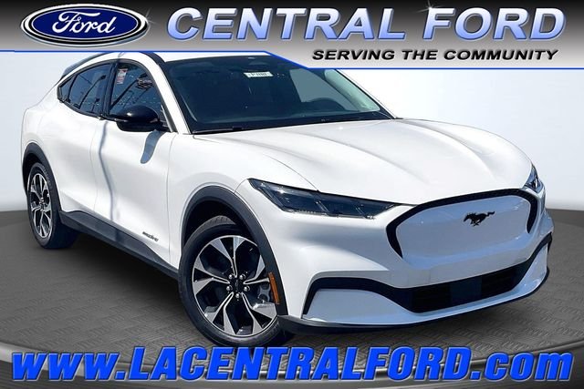 New 2026 Star White Metallic Tri-coat Ford Select image 1