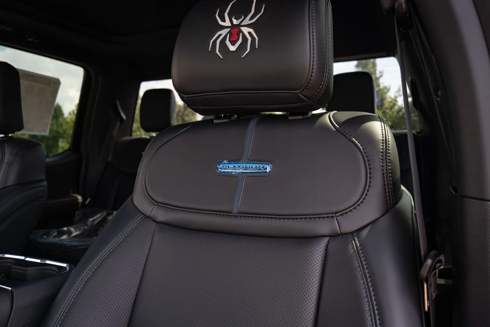 New 2026 Agate Black Metallic Ford F-350® Platinum® image 33