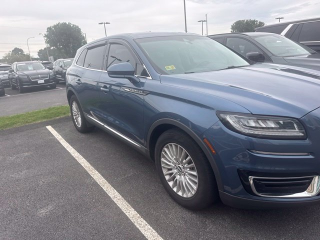 Used 2019 Blue Lincoln Standard image 2