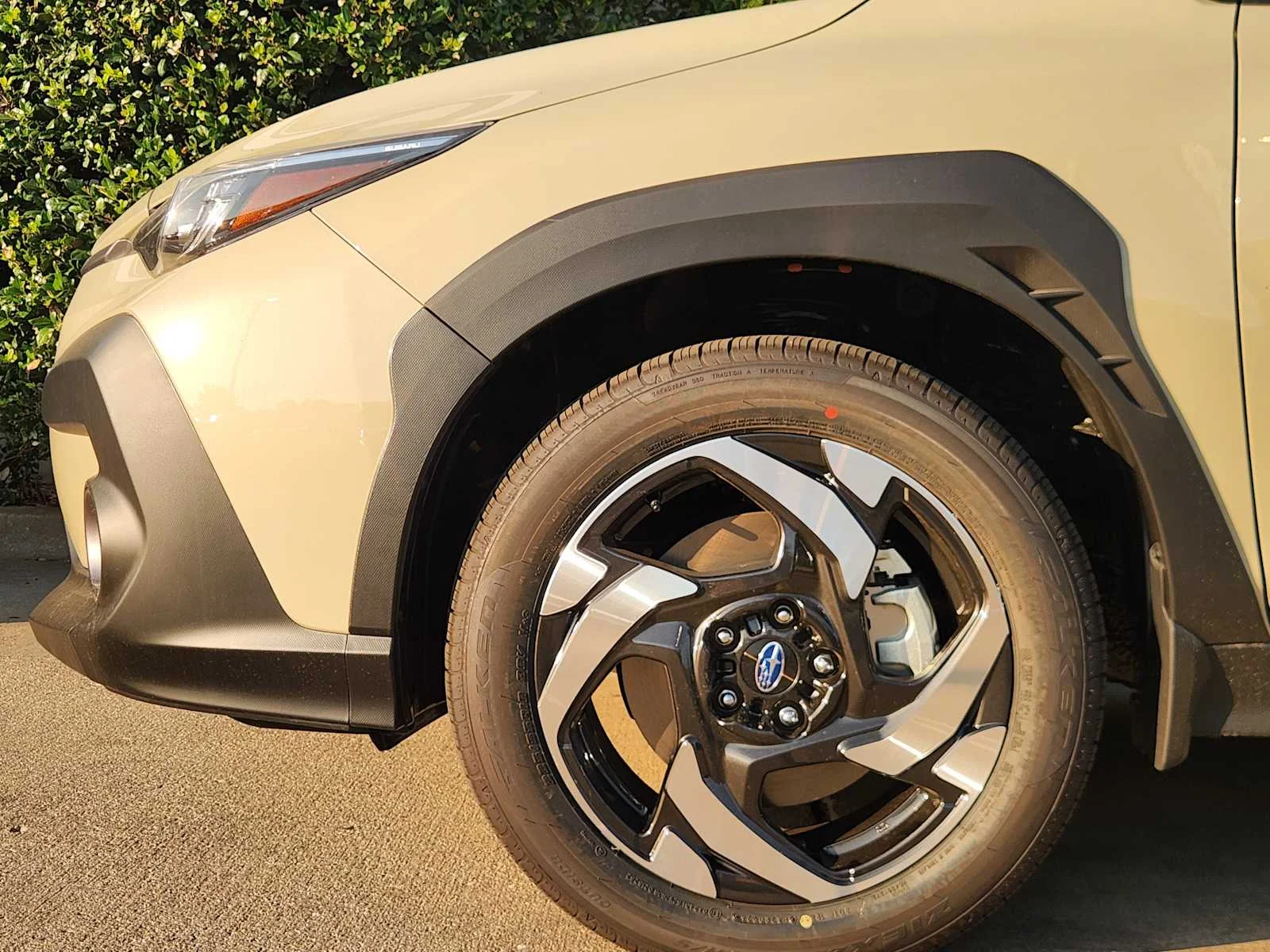 New 2026 SAND DUNE PEARL Subaru Limited Hybrid image 7