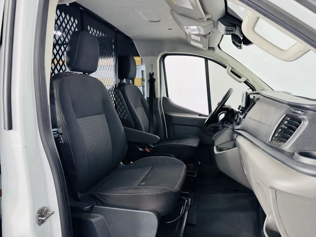 Used 2021 White Ford Base image 27