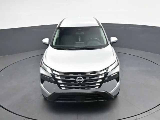 Used 2025 Brilliant Silver Metallic Nissan SV image 29
