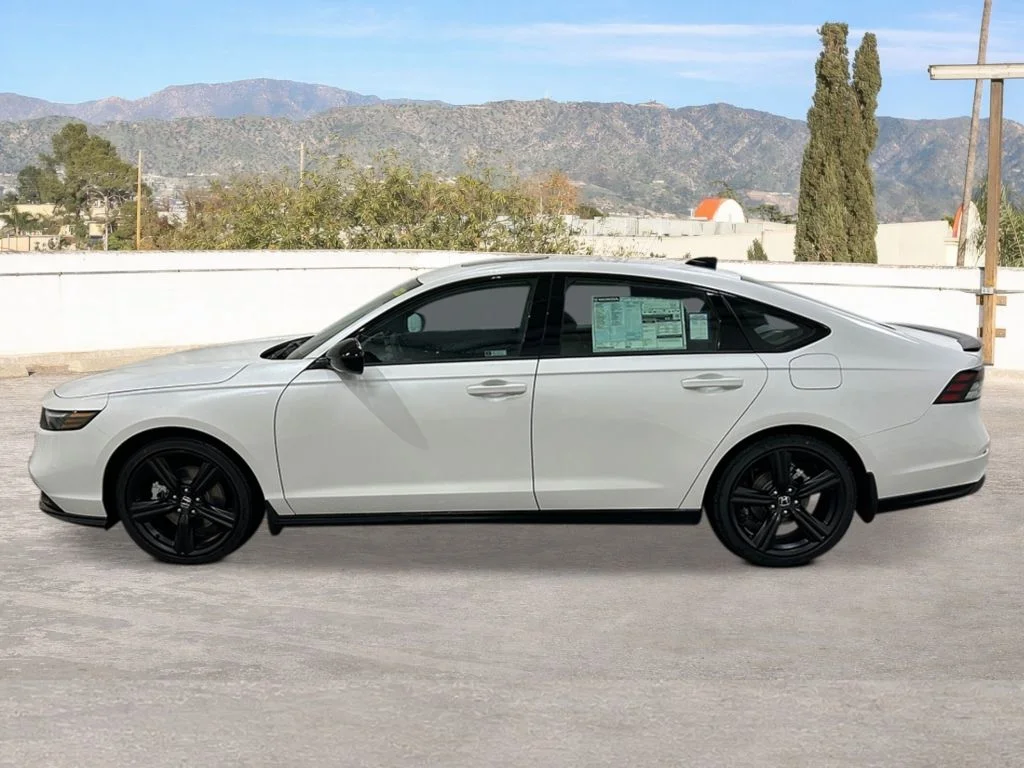 New 2026 Platinum White Pearl Honda Sport-L image 2