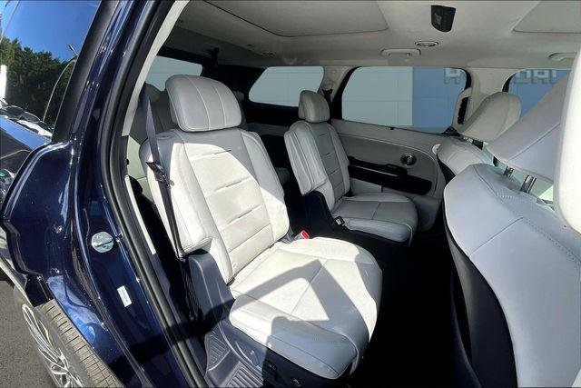 New 2026 Blue Hyundai Calligraphy FWD image 8