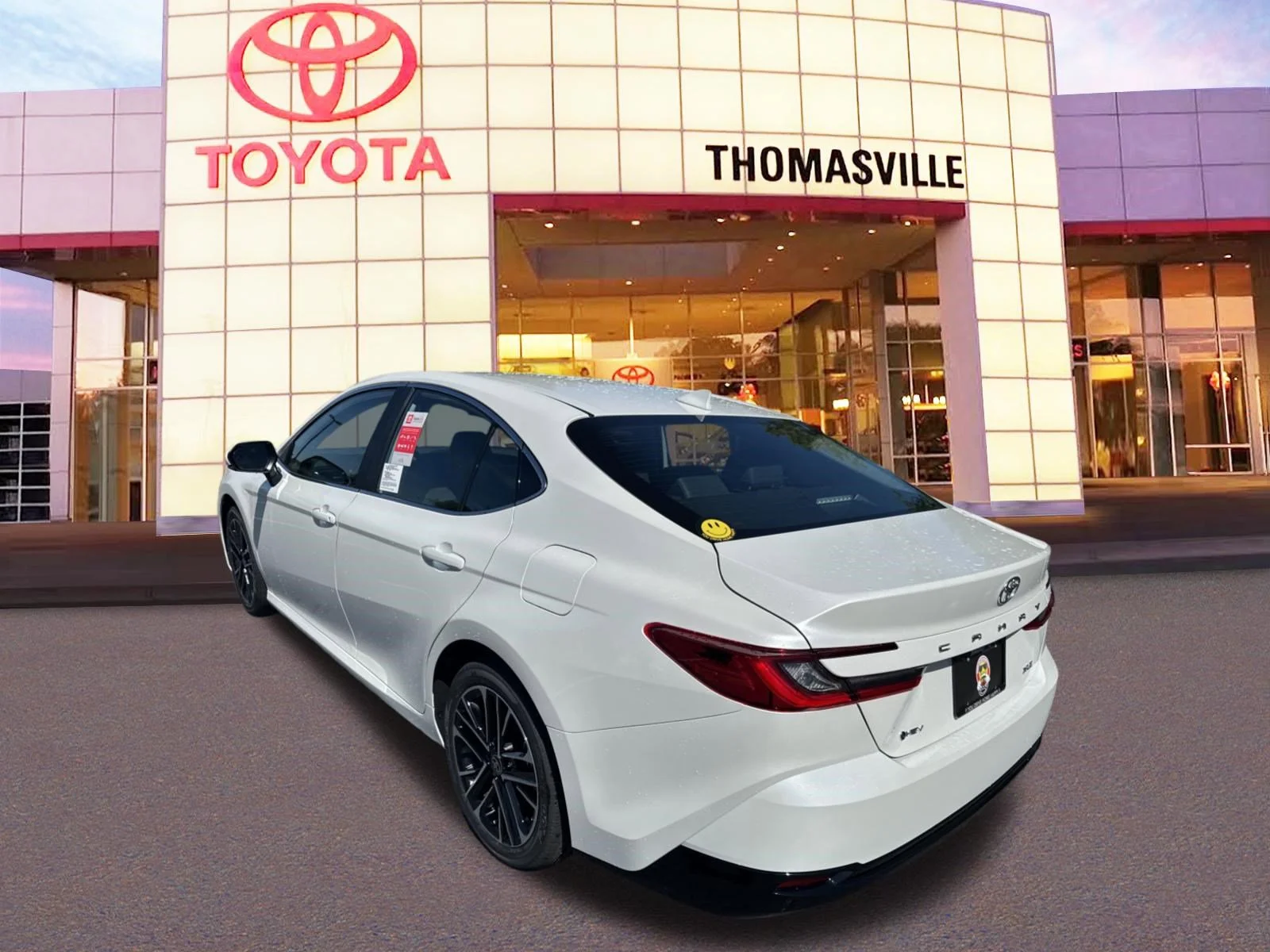Used 2025  Toyota  image 7
