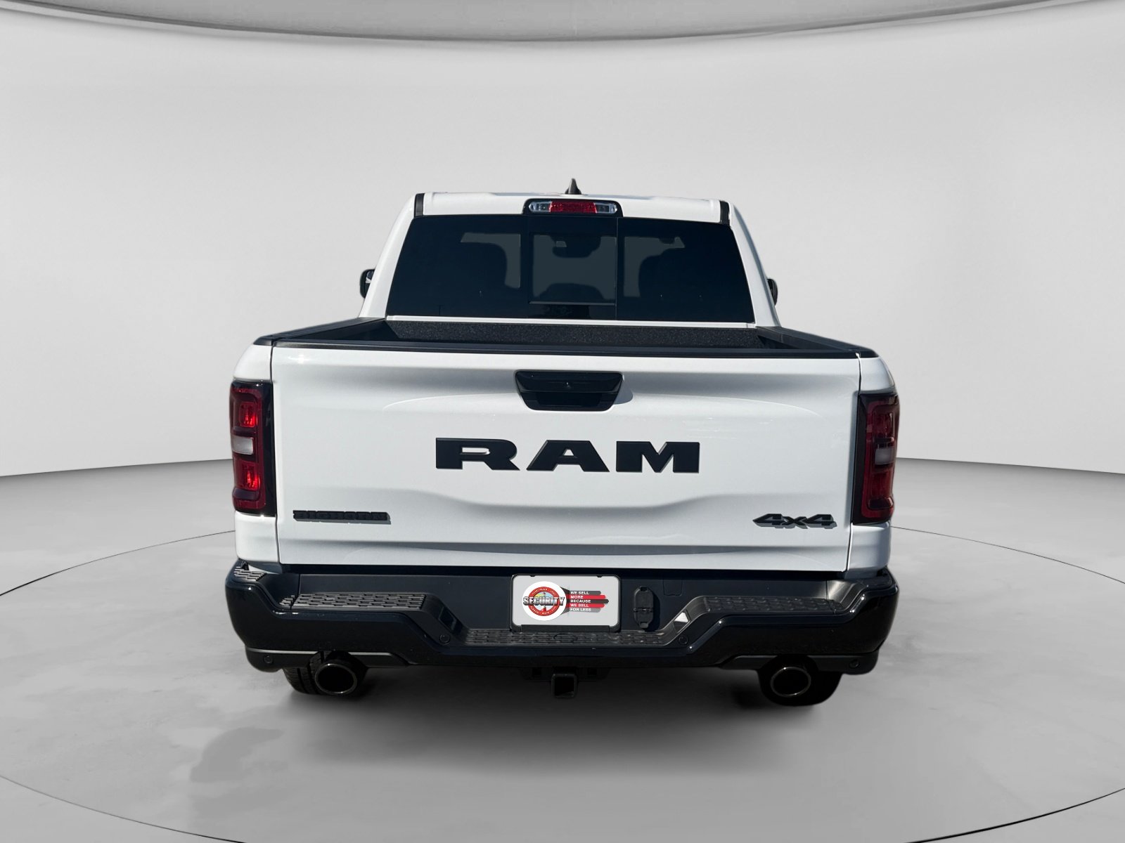 New 2026 Bright White Clear-Coat Exterior Paint RAM Big Horn/Lone Star image 4