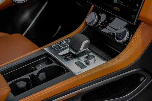 2026 Jaguar F-Pace R-Dynamic S - Photo 27