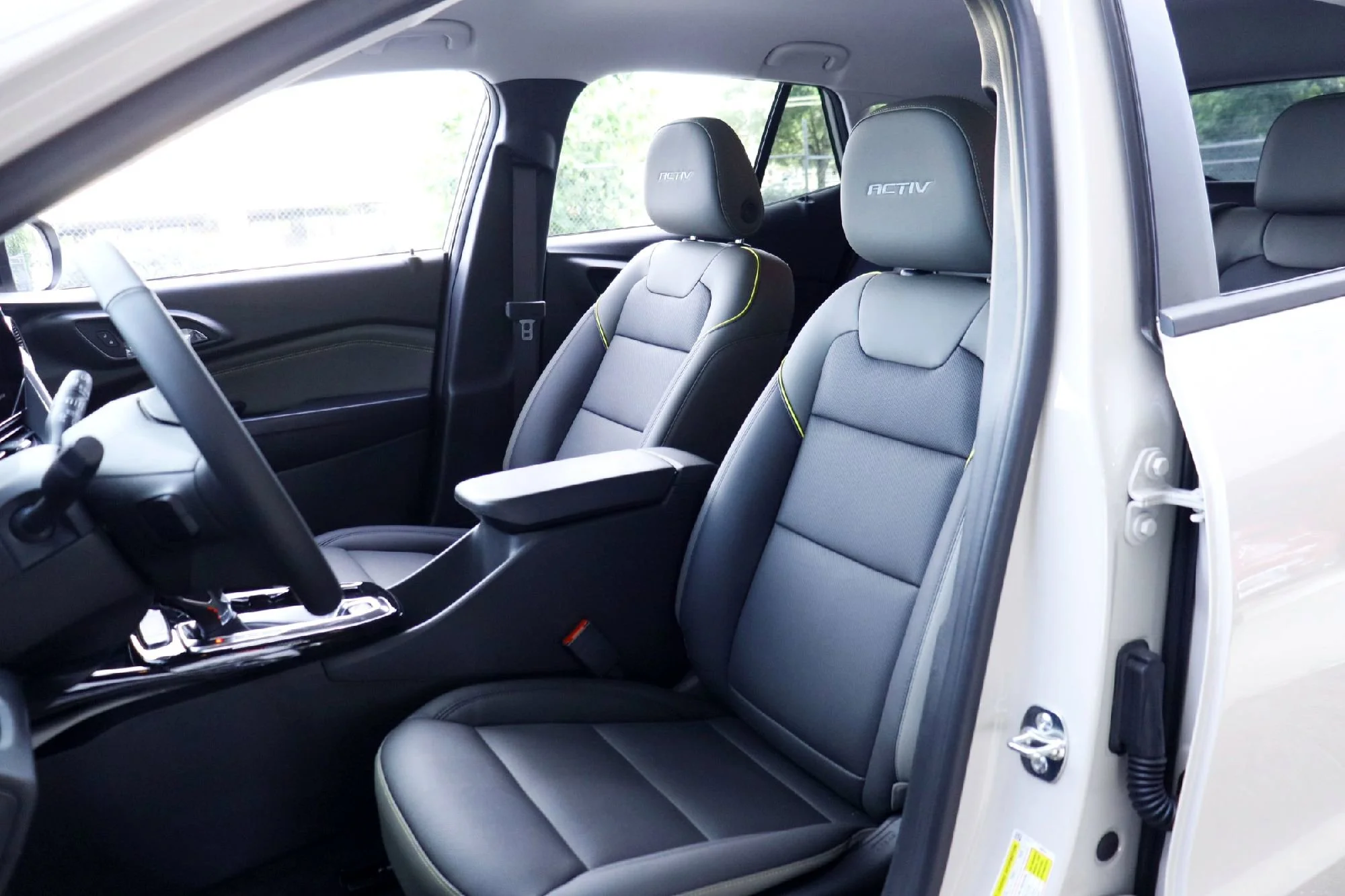 New 2026 White Chevrolet ACTIV image 8