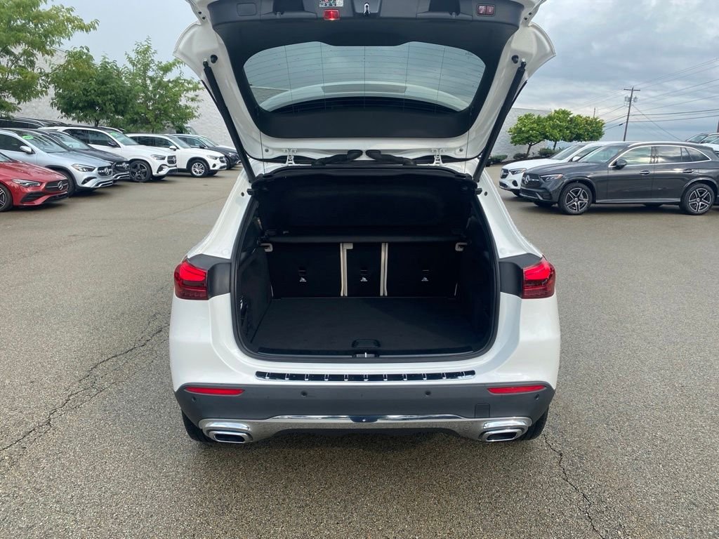 Used 2026 White Mercedes-Benz GLA 250 image 24