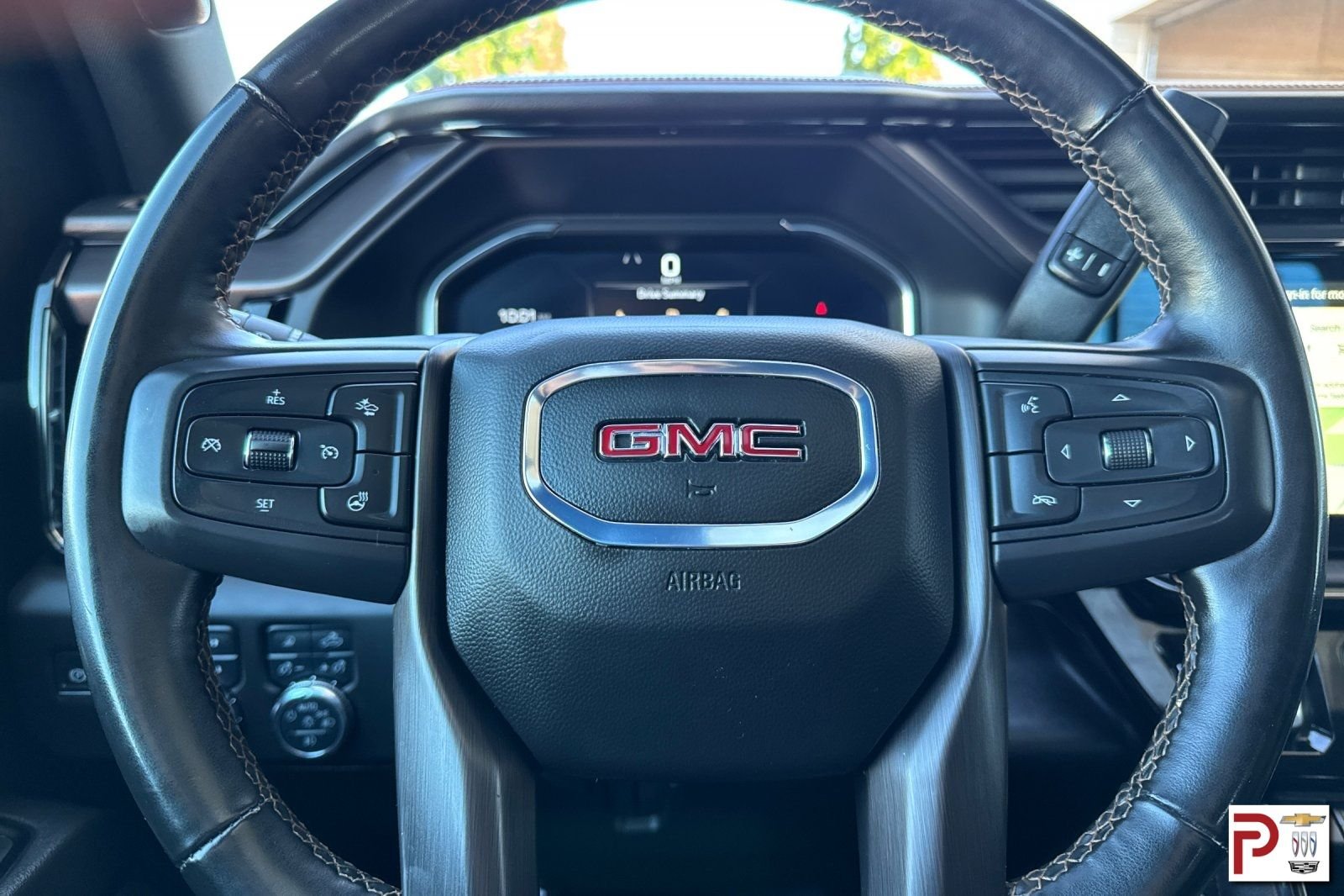 Used 2025 Gray GMC AT4 image 26