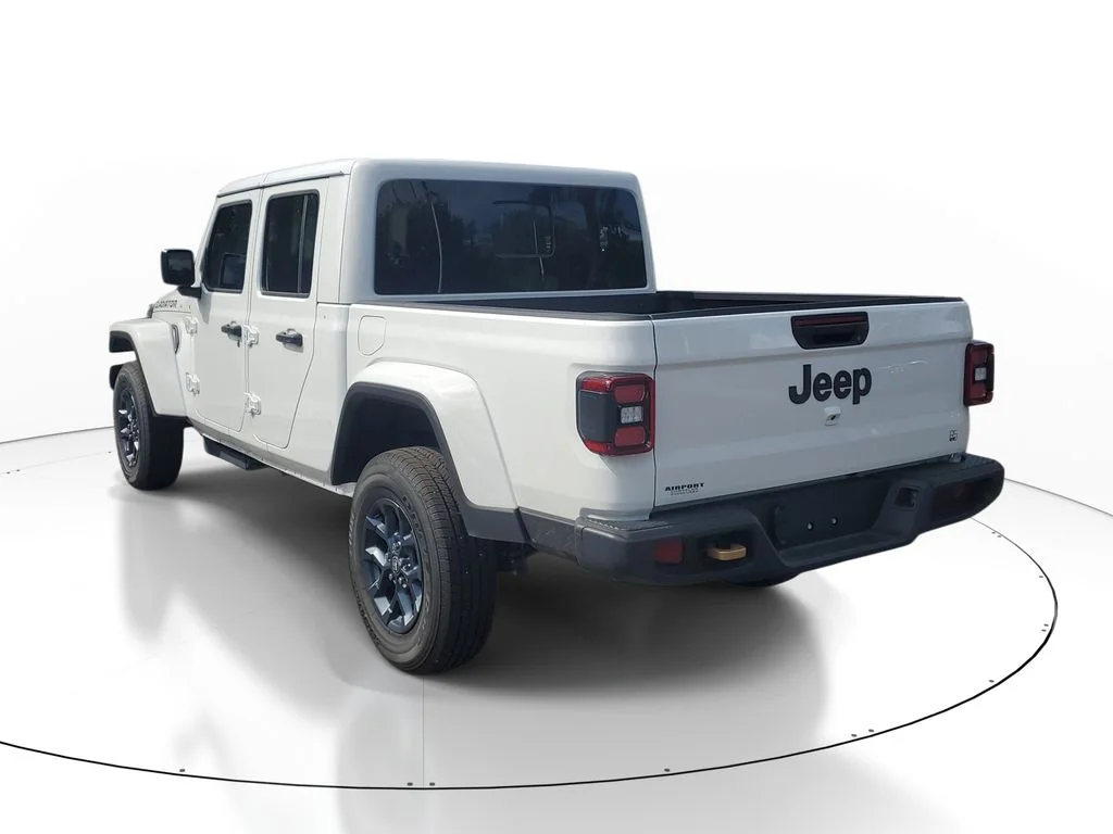 New 2026 White Jeep 85th Anniversary Edition image 3