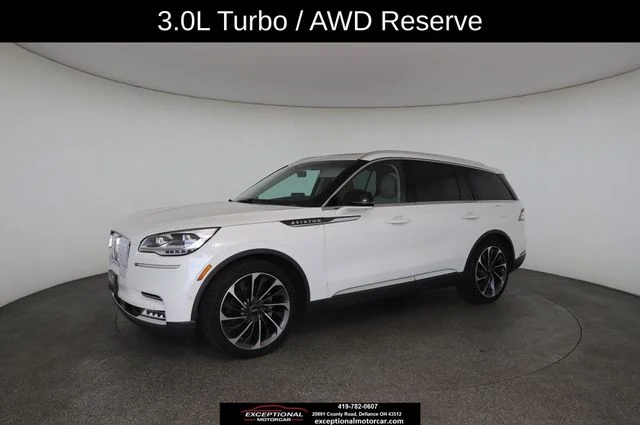 Used 2020 White Lincoln Reserve image 3