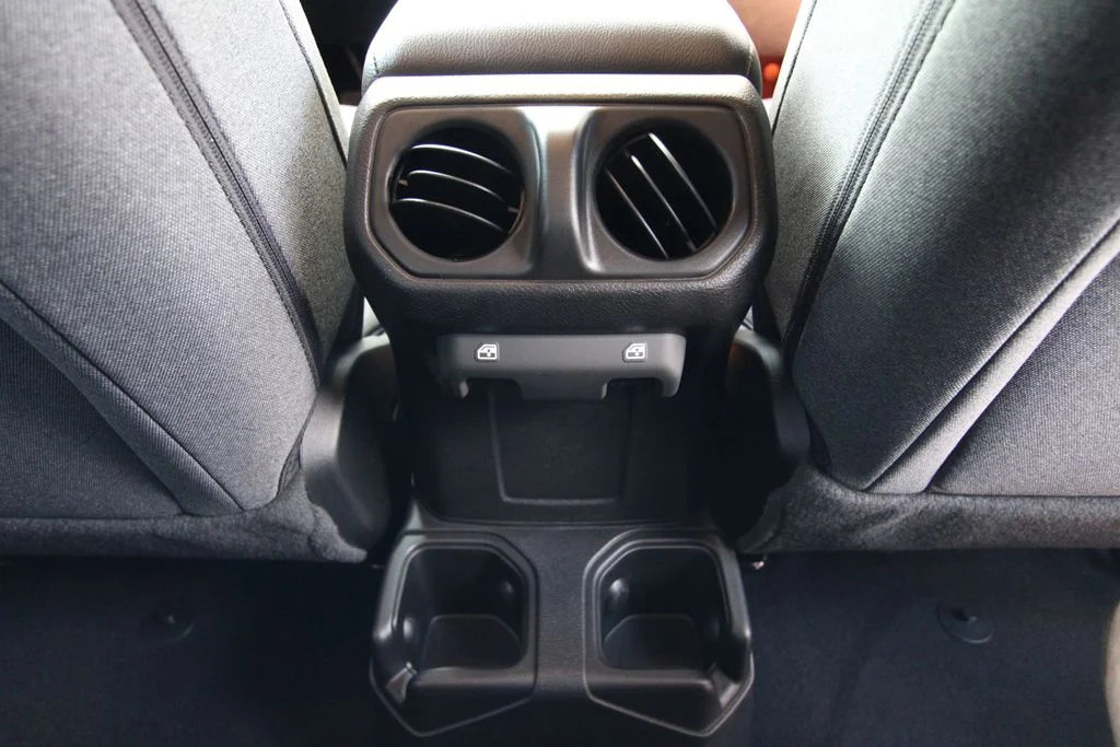 New 2026 Joose Jeep Sport S image 33