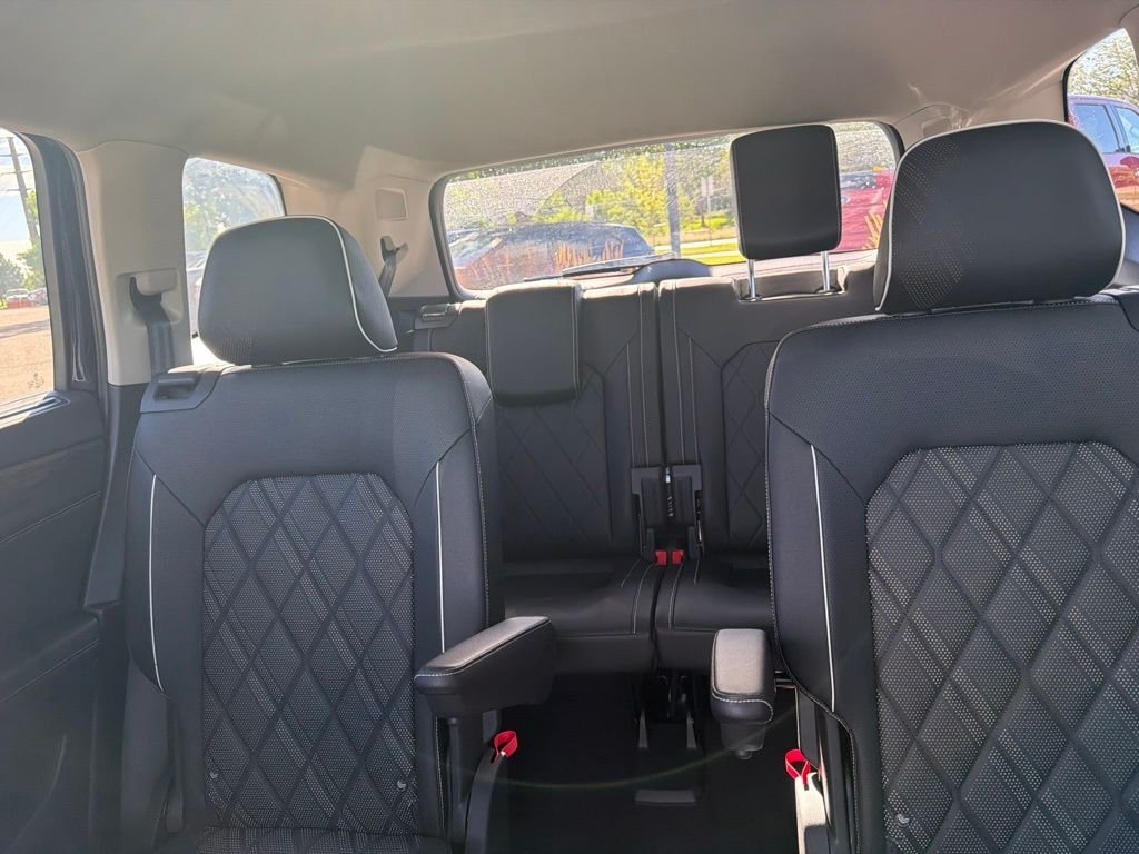 2026 Volkswagen Atlas SEL Premium R-Line - Photo 26