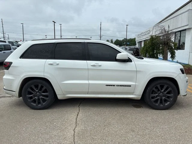 Certified Used 2018 Bright White Clearcoat Jeep High Altitude image 7