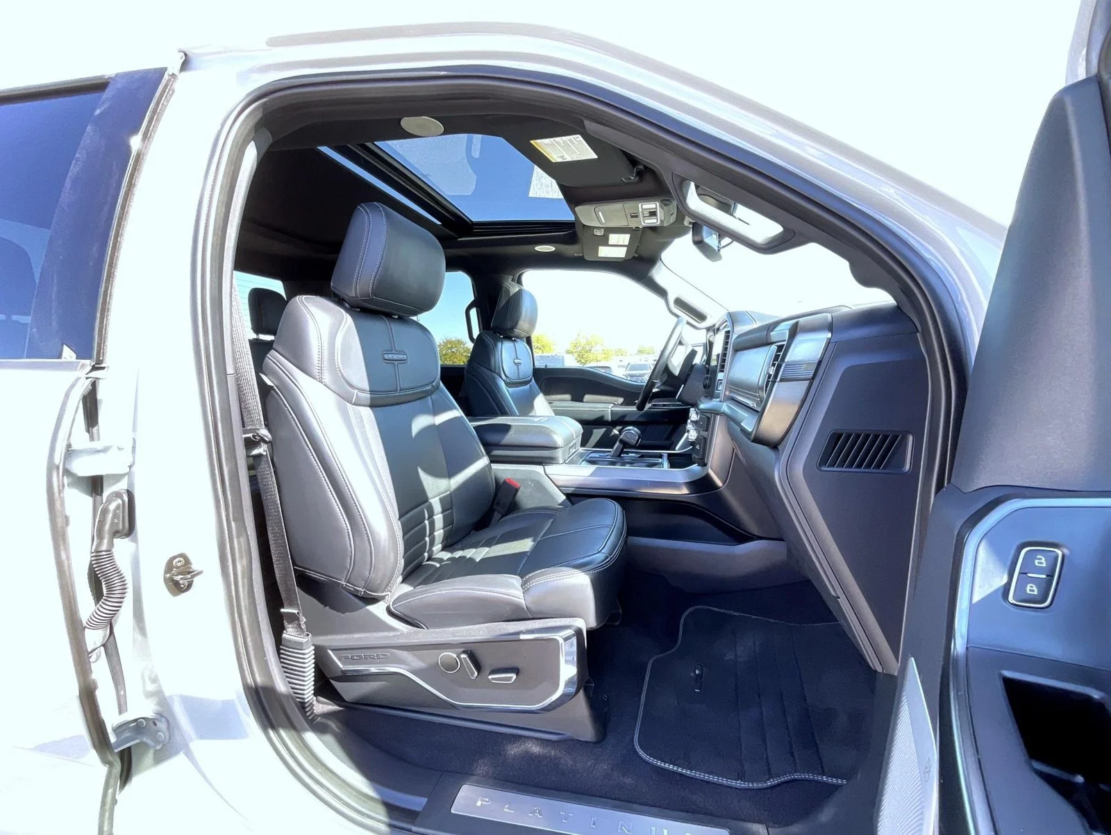 Certified Used 2023 White Ford Platinum image 15