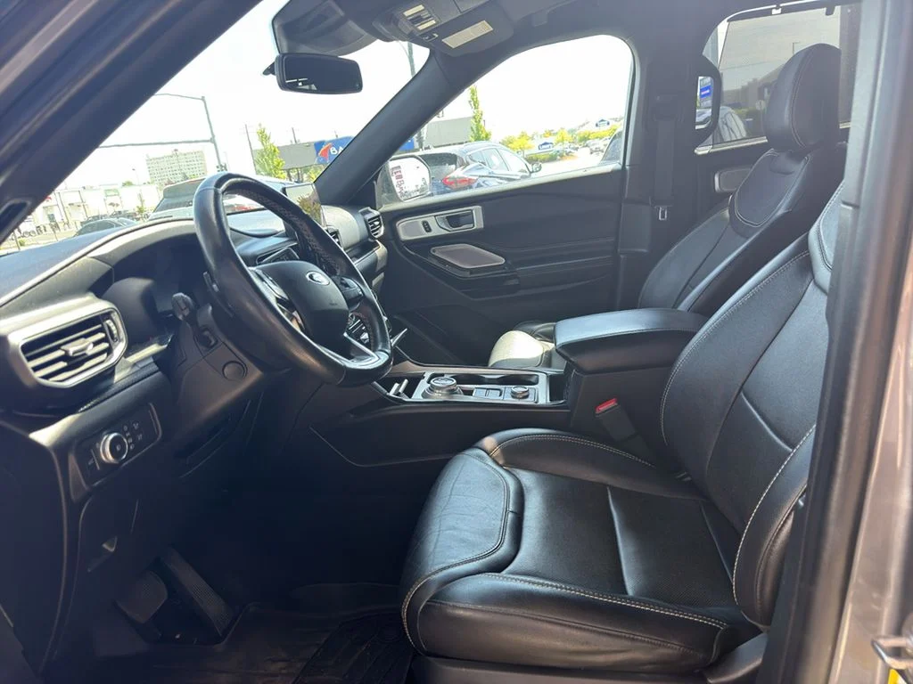 2021 Ford Explorer ST - Photo 10