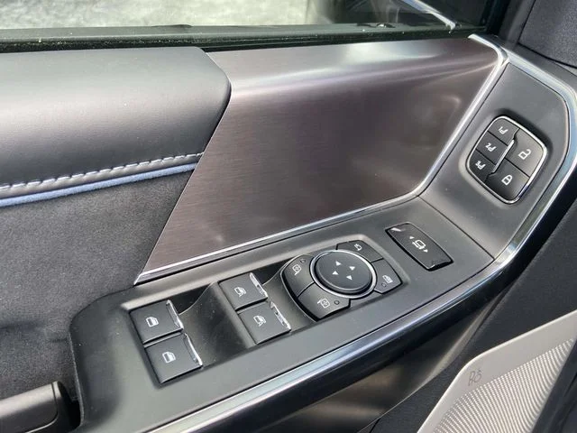 New 2026 Black Ford Platinum image 16