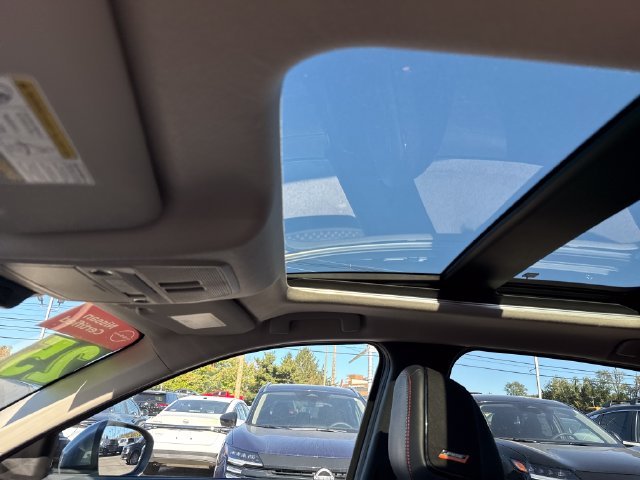 Used 2025 Gray Nissan SR image 24