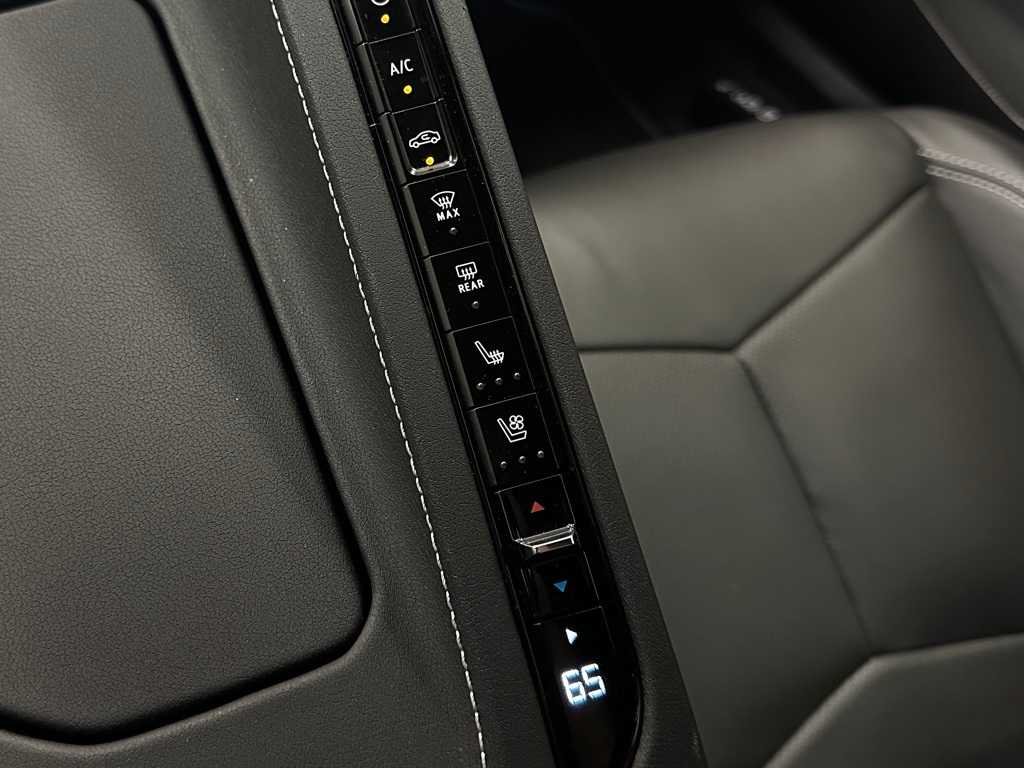 2025 Chevrolet Corvette 2LT - Photo 23