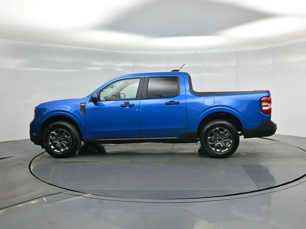 New 2026 Velocity Blue Ford XLT image 26