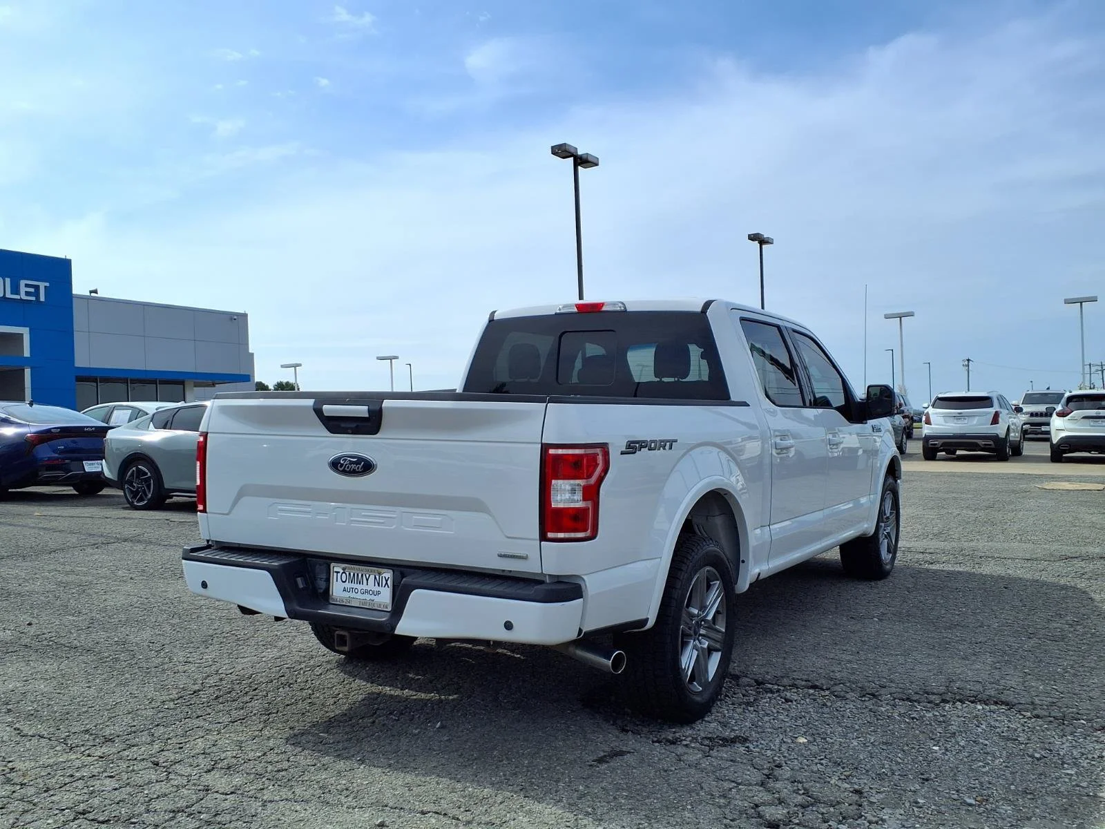 Used 2018 White Ford  image 2