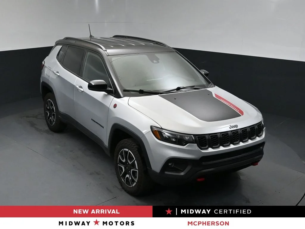 2025 Jeep Compass Trailhawk 4X4's photo