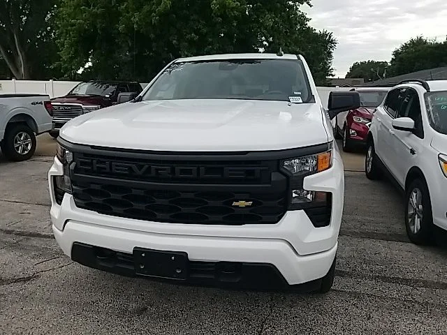 Used 2026 White Chevrolet Custom image 12
