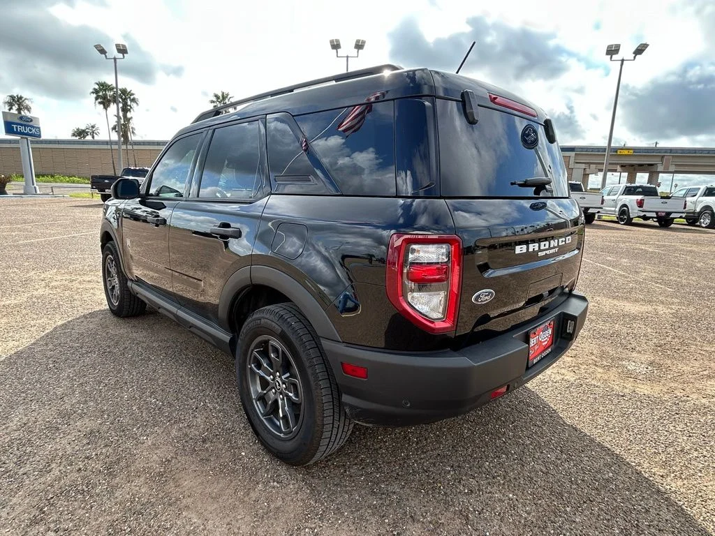 Used 2023 Shadow Black Ford Big Bend image 4