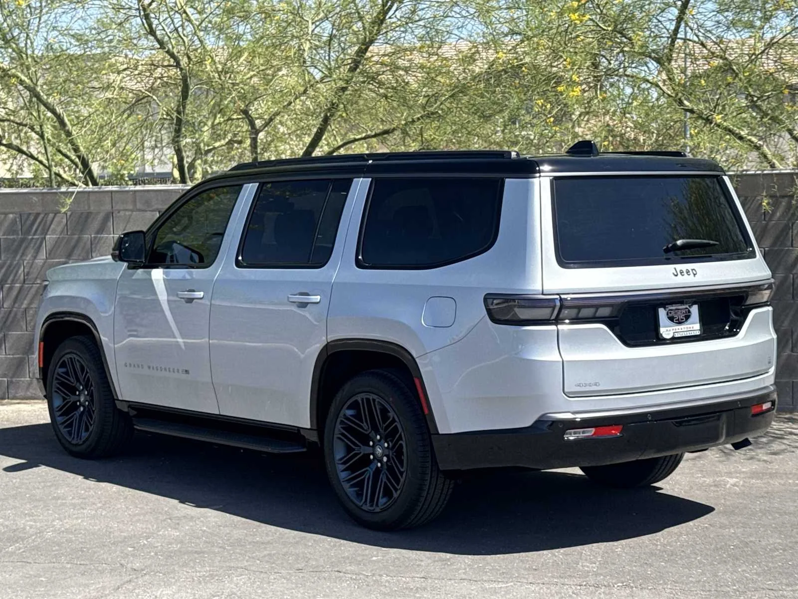 New 2026 Silver-Zynith Exterior Paint Jeep 85th Anniversary image 6