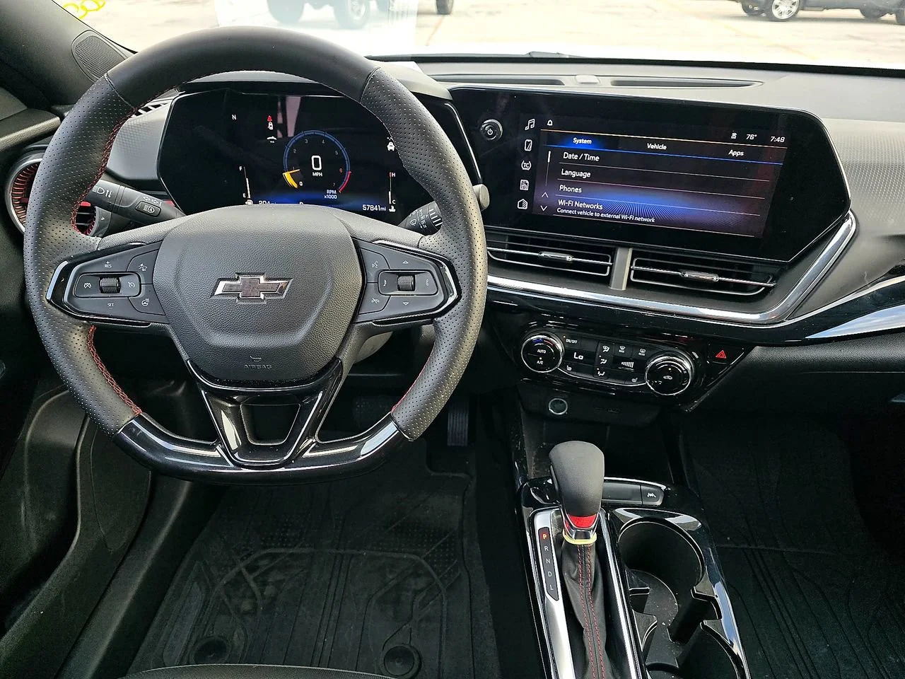 Used 2025 Summit White Chevrolet 2RS image 30
