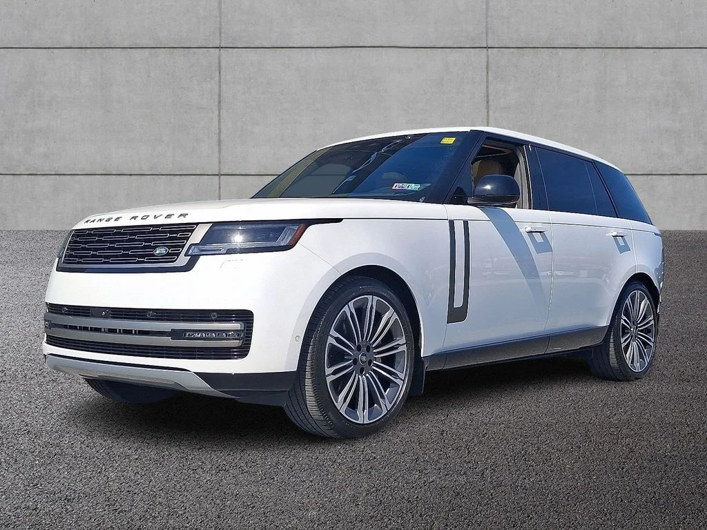 2025 Land Rover Range Rover 3.0 SE LWB 7's photo