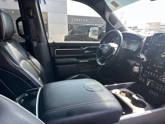 Used 2021 Delmonico Red Pearlcoat Ram Laramie image 10