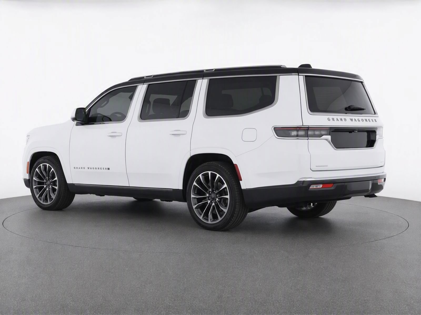 Used 2022 Bright White Clearcoat Jeep Series I image 4