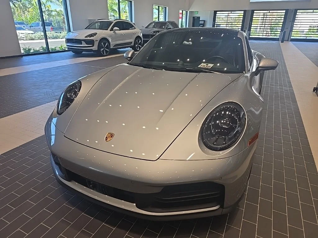 2025 Porsche 911's photo