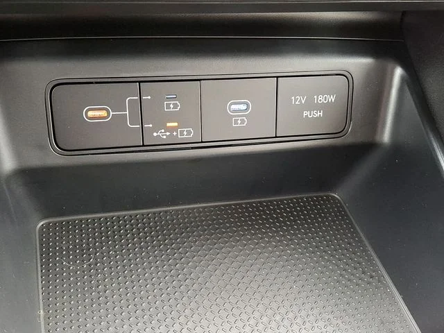 New 2026 White Hyundai SEL Plus image 21