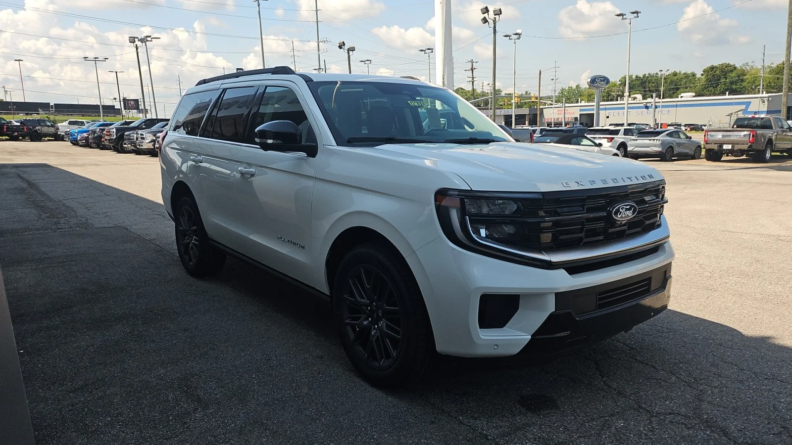 New 2027 Star White Metallic Tri-Coat Ford Platinum 4WD image 6