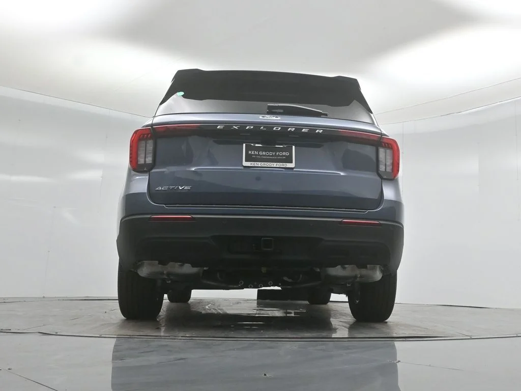 2026 Ford Explorer Active - Photo 47