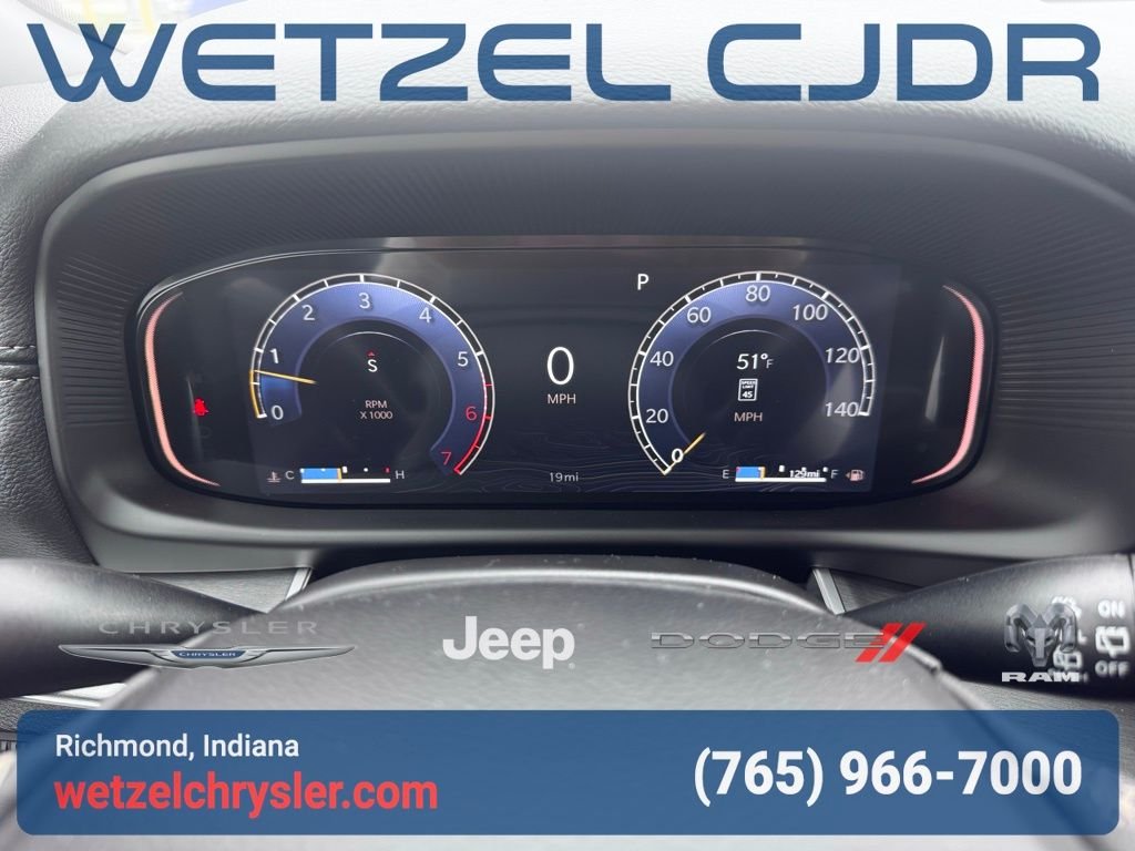 New 2026 Velvet Red Pearl-Coat Exterior Paint Jeep Limited Altitude image 16