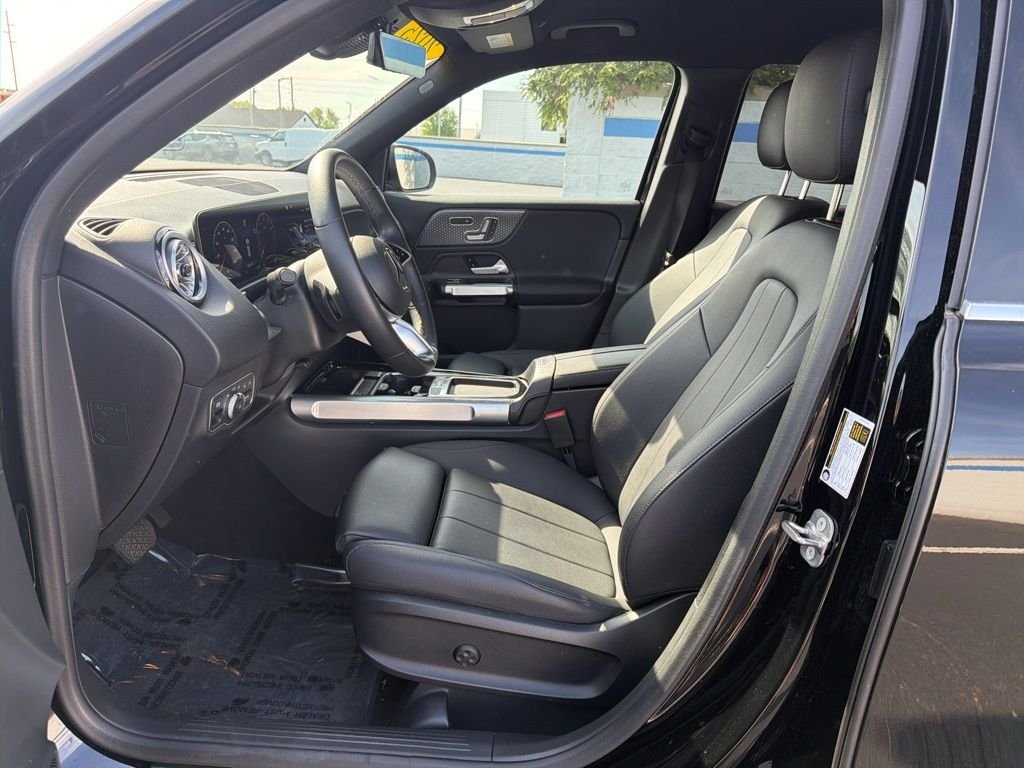 2025 Mercedes-Benz GLB Base - Photo 16