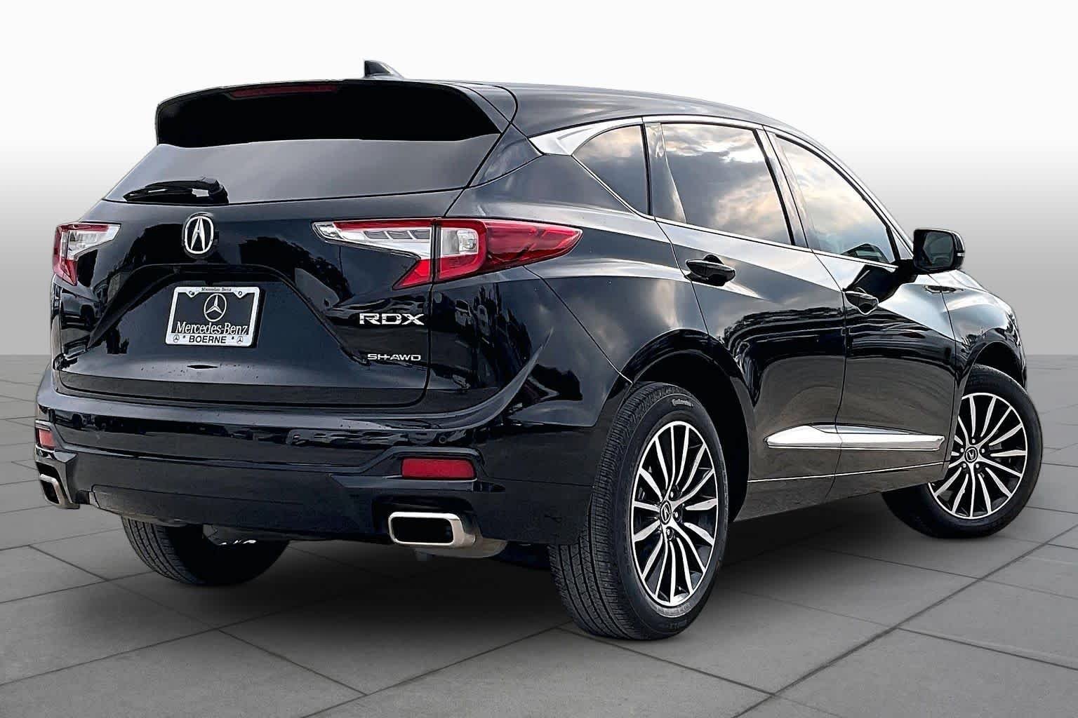 Used 2025 Majestic Black Pearl Acura w/Advance Package image 13