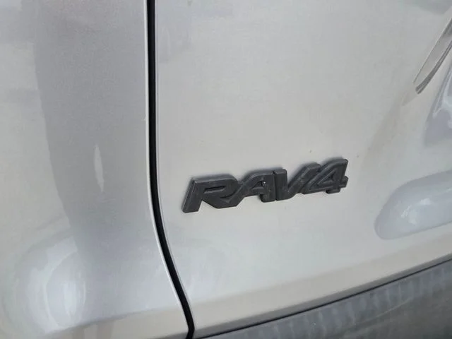 Certified Used 2021 Silver Toyota XLE image 12