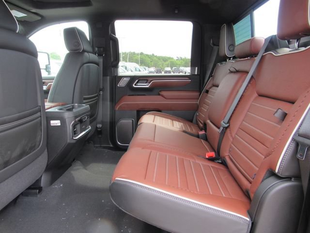 New 2026 Glacier White Tricoat GMC Denali Ultimate image 32