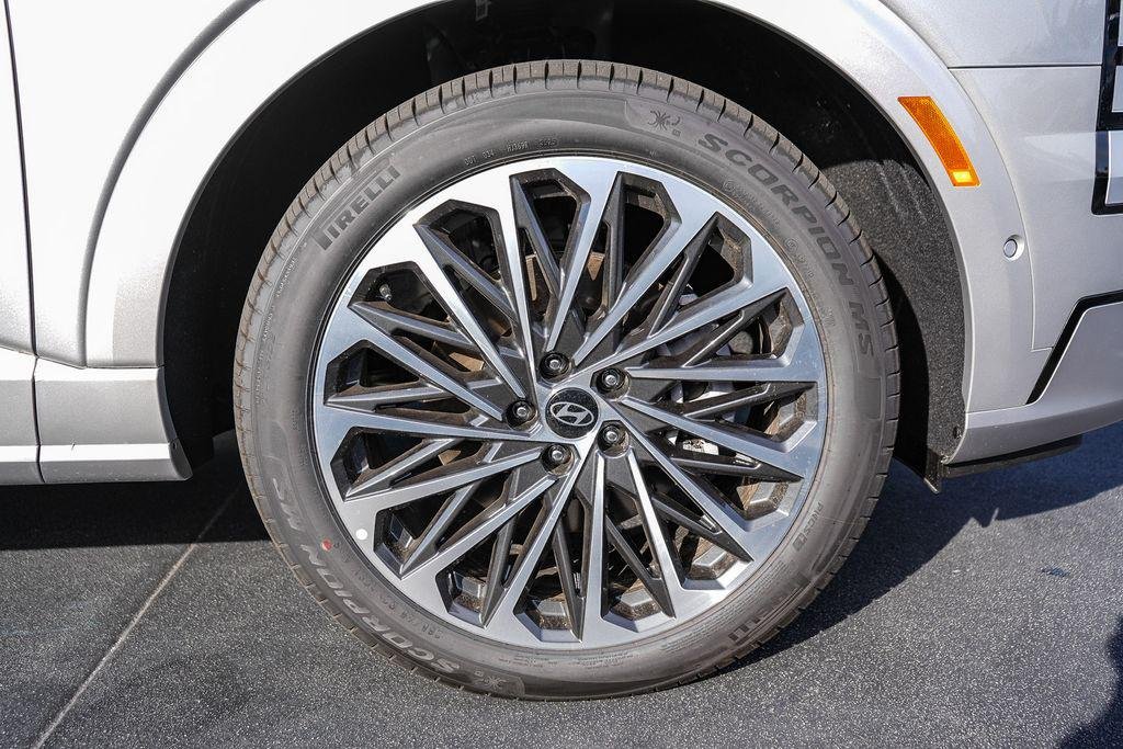 New 2026 Silver Hyundai Calligraphy AWD image 11