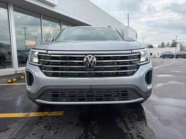 2026 Volkswagen Atlas SE - Photo 9