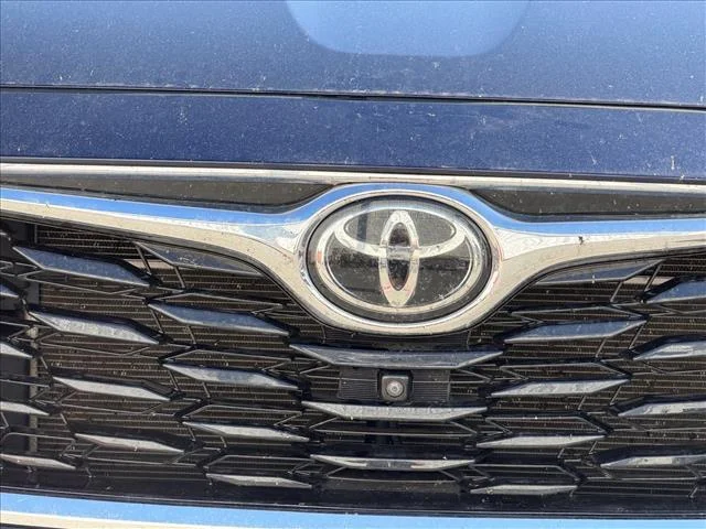 Used 2023 Blueprint Toyota Platinum image 4