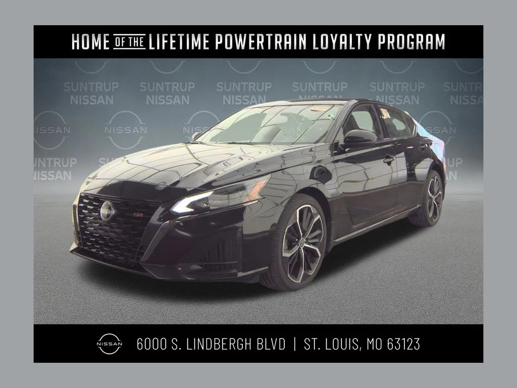 Used 2024 Black Nissan 2.5 SR image 1