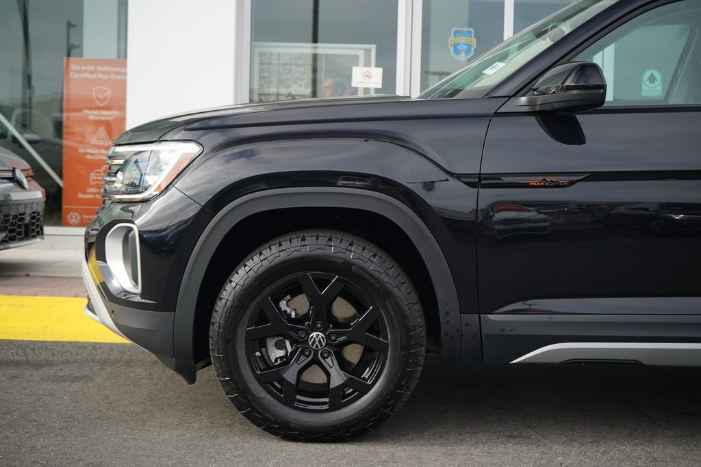 New 2026 Deep Black Pearl Volkswagen Peak Edition image 2